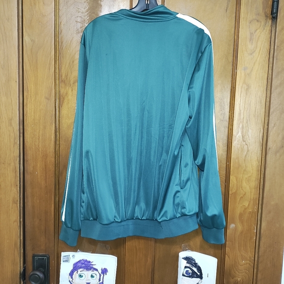 Tracksuit - Picture 3 of 7